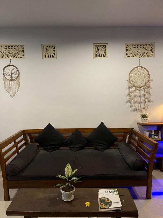 Canggu Nadi Guest House Buitenkant foto