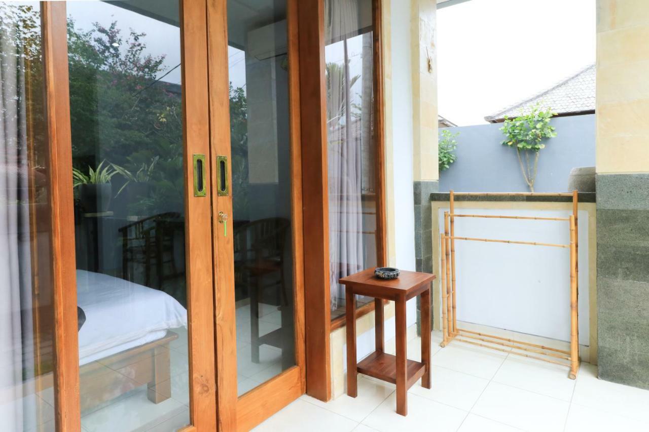 Canggu Nadi Guest House Buitenkant foto